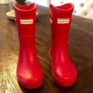 Hunter Red Boots Size 9 kids